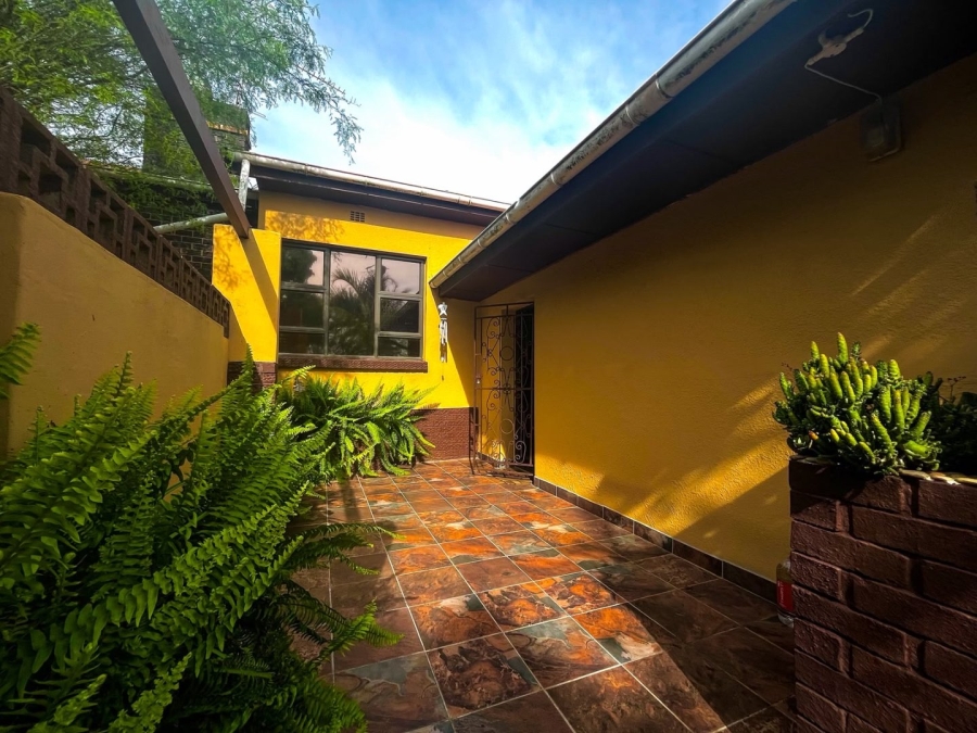 3 Bedroom Property for Sale in Van Riebeeck Hoogte Eastern Cape